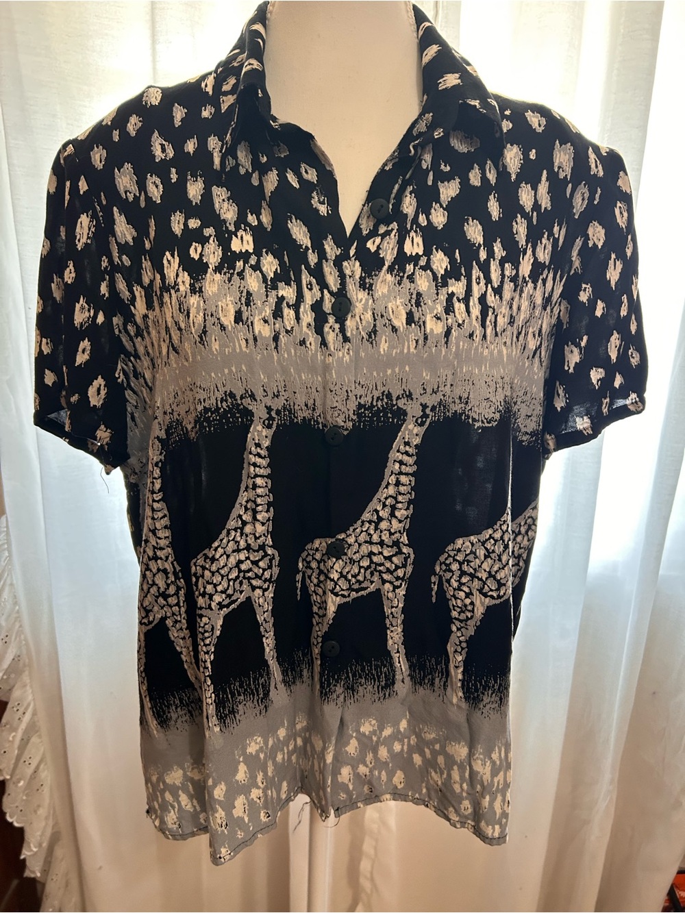 Caribou Vintage 90s Giraffe Animal Print Button Up Blouse Shirt Women's Large